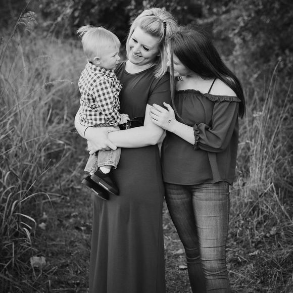 Meet your Posher, Stephanie - Picture 1 of 1